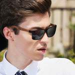 Carregar imagem no visualizador da galeria, Óculos de Sol KingSeven - Alumínio e madeira
